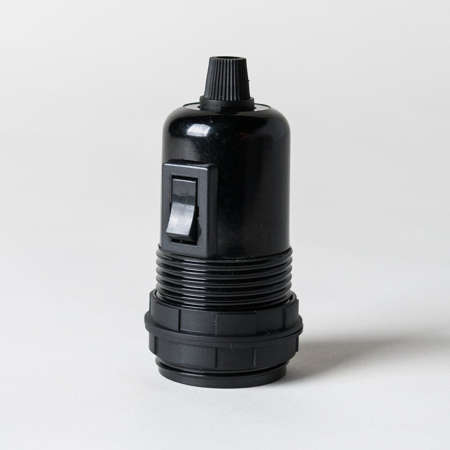 E27 Switched Black Bakelite Lampholder with grip - Enamel Shades